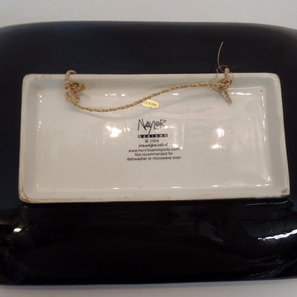 Naylor Designs 2004 Hand Painted Ceramic Hanging Plate 13.5" L X 9.5" T Lady Sip - Picture 10 of 12